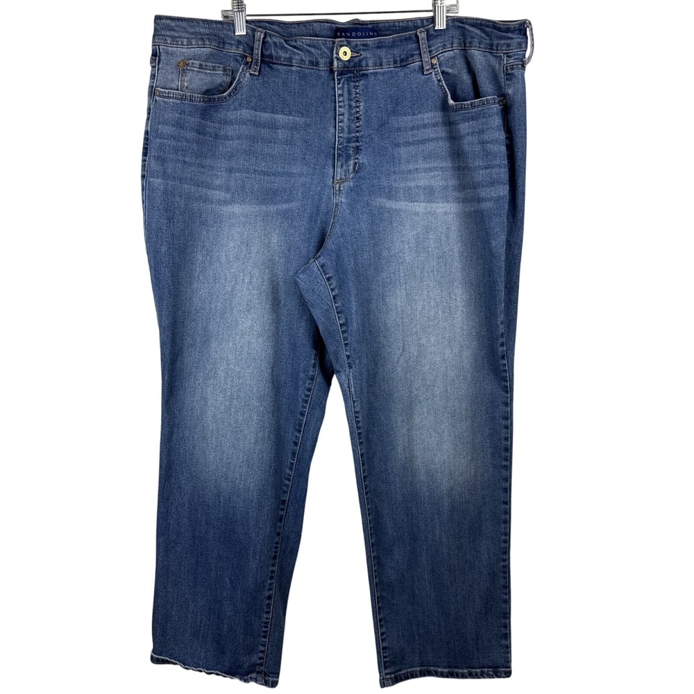 Bandolino Jeans Women's 24W Medium Wash Straight Leg Denim (Waist 44") Short